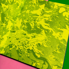 Load image into Gallery viewer, Glow : The wild wonders of bioluminescence