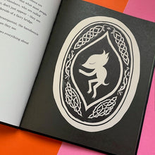 Load image into Gallery viewer, Beanie The Bansheenie