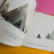 Load image into Gallery viewer, Triangle