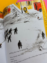 Load image into Gallery viewer, The Happy Lion