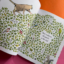 Load image into Gallery viewer, Parrots Don't Live In The City!