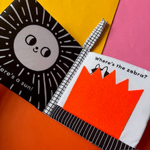 Load image into Gallery viewer, Baby's First Cloth Book: Cuddly Lion