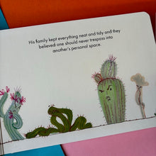 Load image into Gallery viewer, Hug Me