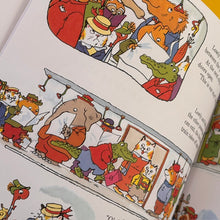 Load image into Gallery viewer, Richard Scarry's The Adventures of Lowly Worm