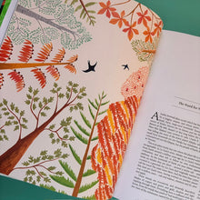 Load image into Gallery viewer, Botanica Fantastica : The illustrated guide to fantastical plants from fictional worlds