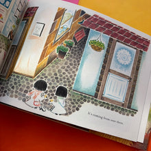 Load image into Gallery viewer, Chirri & Chirra, On The Town