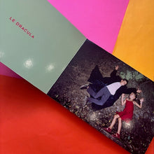 Load image into Gallery viewer, Dans Les Air / In The Air