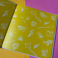 Load image into Gallery viewer, Peggy Goes For A Walk