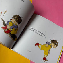 Load image into Gallery viewer, Peggy Goes For A Walk