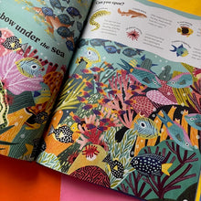 Load image into Gallery viewer, Ocean Explorer : A Search-and-Find Book