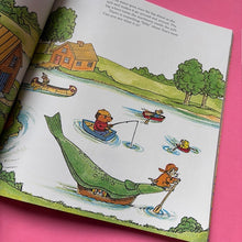 Load image into Gallery viewer, Richard Scarry's Best Busy Year Ever