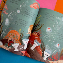 Load image into Gallery viewer, 5 MInute Ocean Stories: True Tales From The Sea