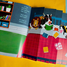 Load image into Gallery viewer, Hen In The Bed