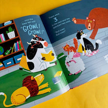 Load image into Gallery viewer, Hen In The Bed