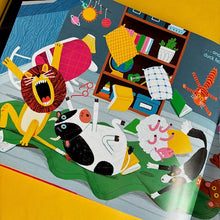 Load image into Gallery viewer, Hen In The Bed