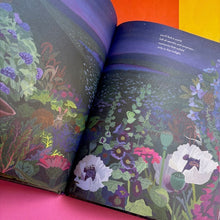 Load image into Gallery viewer, When Twilight Comes : The Animals and Plants That Bring Dawn and Dusk to Life