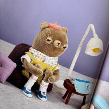 Load image into Gallery viewer, How to Make Friends: A Bear's Guide