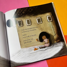 Load image into Gallery viewer, Catching Thoughts