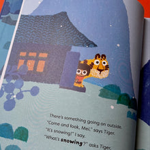 Load image into Gallery viewer, Tiger, It's Snowing!