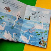 Load image into Gallery viewer, Little Robin's Book Of Birds