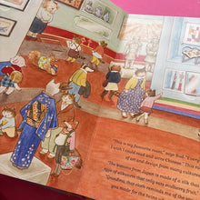 Load image into Gallery viewer, Cat Family at The Musuem