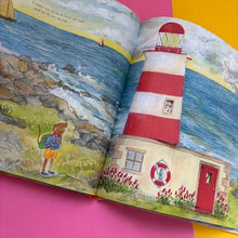 Load image into Gallery viewer, Mouse By The Sea