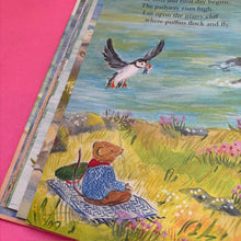 Load image into Gallery viewer, Mouse By The Sea