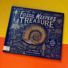 Load image into Gallery viewer, The Fossil Keeper's Treasure : With Amazing Fossils to Touch!