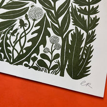 Load image into Gallery viewer, Garden Tangle