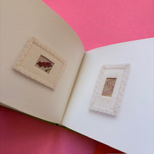 Load image into Gallery viewer, Greetings