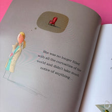 Load image into Gallery viewer, The Heart & The Bottle