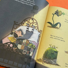 Load image into Gallery viewer, Millie Fleur's Poison Garden