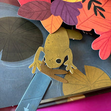 Load image into Gallery viewer, Leaves : An Autumn Pop-Up Book
