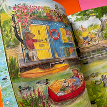 Load image into Gallery viewer, Mouse On The River