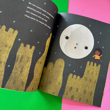 Load image into Gallery viewer, Nature Is An Artist