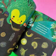 Load image into Gallery viewer, Nature Is An Artist