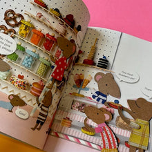 Load image into Gallery viewer, Mousetown : 30+ Kids Crafts Made from Recycled and Everyday Materials