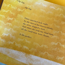 Load image into Gallery viewer, Doris