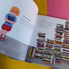 Load image into Gallery viewer, Books Make Good Friends