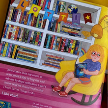 Load image into Gallery viewer, Books Make Good Friends