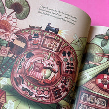 Load image into Gallery viewer, Charley Mouse Cleans House