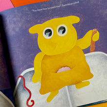 Load image into Gallery viewer, Gwendolyn & The Light