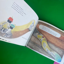 Load image into Gallery viewer, Chirri & Chirra, Underground