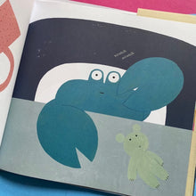 Load image into Gallery viewer, Fish & Crab