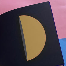 Load image into Gallery viewer, Dans La Lune