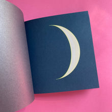 Load image into Gallery viewer, Dans La Lune