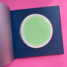 Load image into Gallery viewer, Dans La Lune