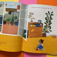 Load image into Gallery viewer, Bird House