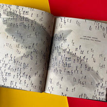 Load image into Gallery viewer, War