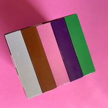 Load image into Gallery viewer, Flip & Fun - Animals